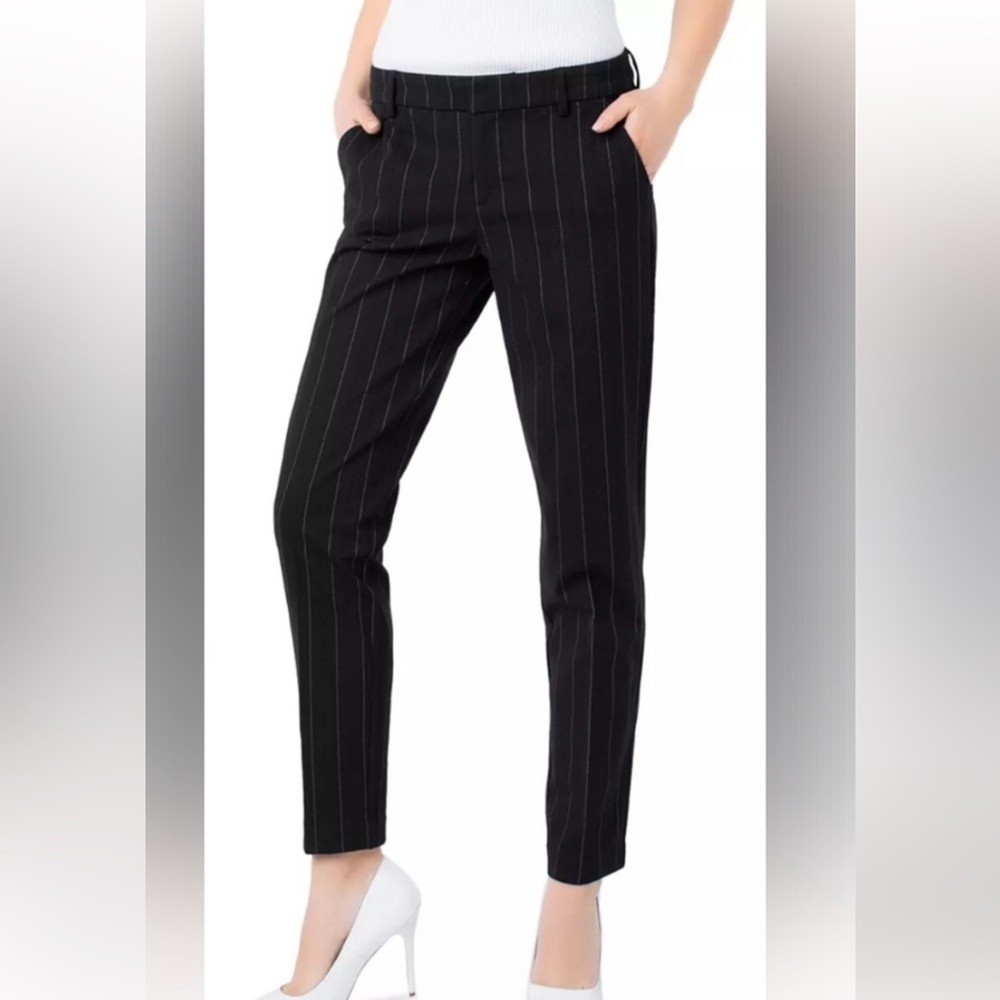 Liverpool Black White Pin Stripe Dress Pants Sz 6/28 Dress Casual Pull On